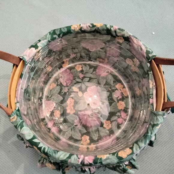 VINTAGE - 1997 Longaberger Darning Basket With Liner and Protector - Picture 1 of 5